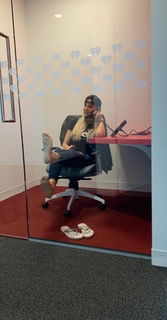 Kyle Unfug feet photo thumbnail