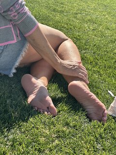 Kyle Unfug feet photo thumbnail