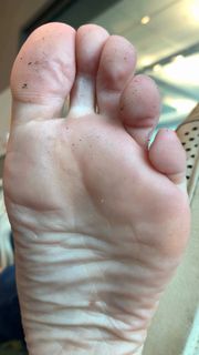 Kyle Unfug feet photo thumbnail