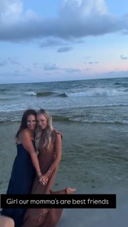 Kyle Unfug feet photo thumbnail