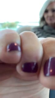 Kyle Unfug feet photo 11