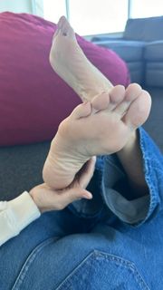 Kyle Unfug feet photo 10