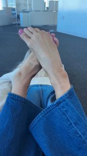 Kyle Unfug feet photo 5