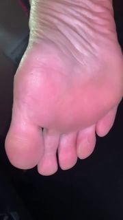 Kyle Unfug feet photo 14