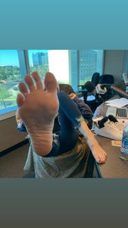 Kyle Unfug feet photo 7