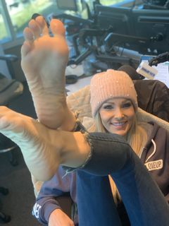 Kyle Unfug feet photo 4