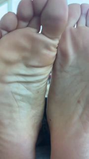 Kyle Unfug feet photo 4
