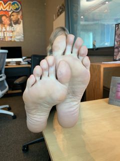 Kyle Unfug feet photo 13
