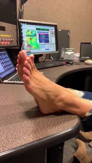 Kyle Unfug feet photo 10