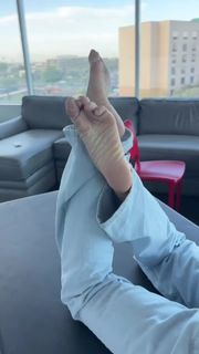Kyle Unfug feet photo 4
