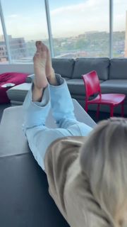 Kyle Unfug feet photo 20