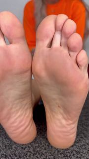 Kyle Unfug feet photo 15