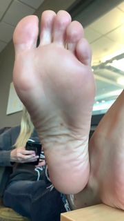 Kyle Unfug feet photo 3
