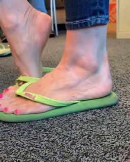 Kyle Unfug feet photo 3