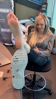 Kyle Unfug feet photo 9