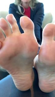 Kyle Unfug feet photo 4