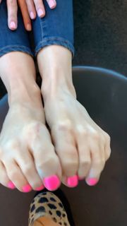 Kyle Unfug feet photo 11