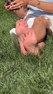 Kyle Unfug feet photo 5