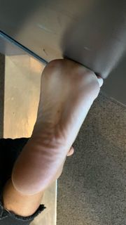 Kyle Unfug feet photo 19