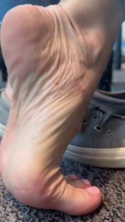 Kyle Unfug feet photo 13