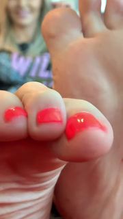 Kyle Unfug feet photo 8