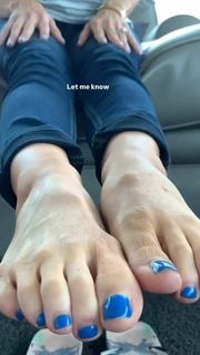 Kyle Unfug feet photo 9