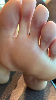 Kyle Unfug feet photo 18