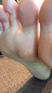 Kyle Unfug feet photo 17