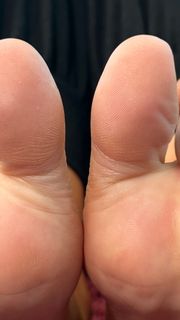 Kyle Unfug feet photo 5