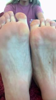 Kyle Unfug feet photo 16