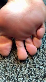 Kyle Unfug feet photo 12