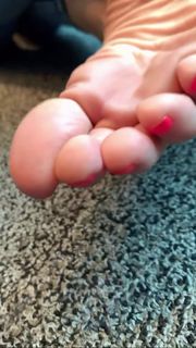 Kyle Unfug feet photo 11