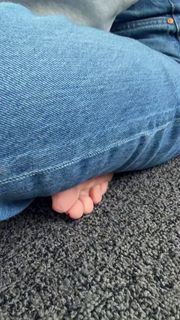 Kyle Unfug feet photo 8