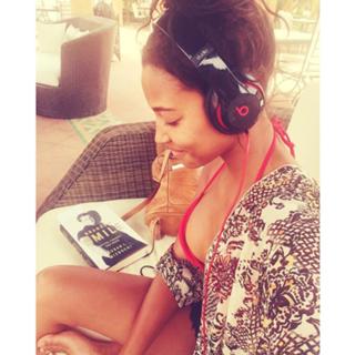 Kylie Bunbury feet photo 15