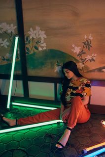 Kylie Jenner feet photo thumbnail