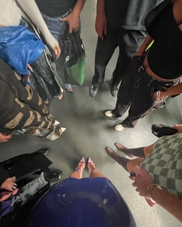 Kylie Jenner feet photo thumbnail