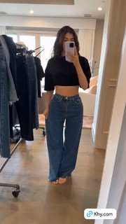 Kylie Jenner feet photo thumbnail