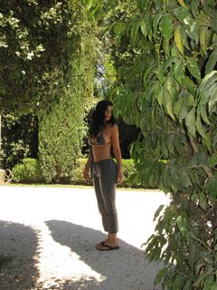 Kylie Jenner feet photo thumbnail