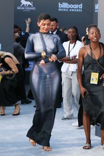 Kylie Jenner feet photo thumbnail