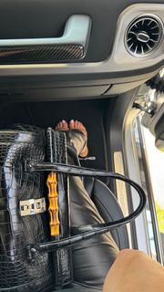 Kylie Jenner feet photo thumbnail