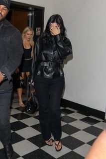 Kylie Jenner feet photo thumbnail