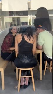 Kylie Jenner feet photo thumbnail