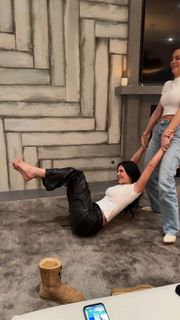 Kylie Jenner feet photo 16