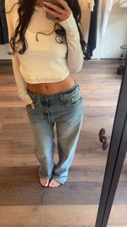 Kylie Jenner feet photo 1