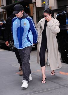 Kylie Jenner feet photo 7