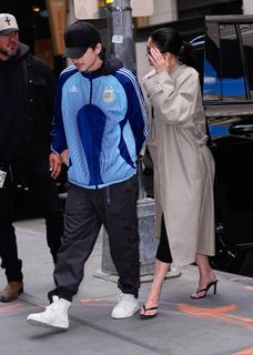 Kylie Jenner feet photo 5