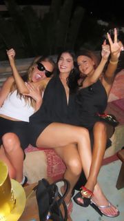 Kylie Jenner feet photo 8