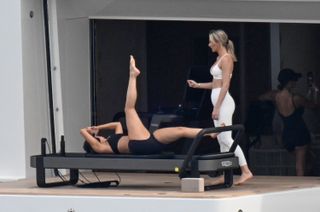 Kylie Jenner feet photo 13