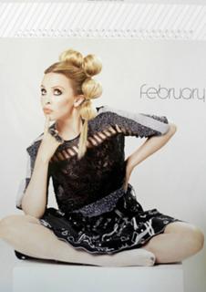 Kylie Minogue feet photo thumbnail