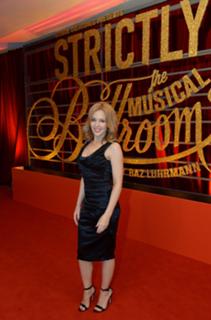 Kylie Minogue feet photo thumbnail